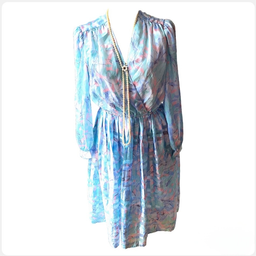 1970"s Vintage Party Casual Baby blue Dre ss by Lisa Michaels